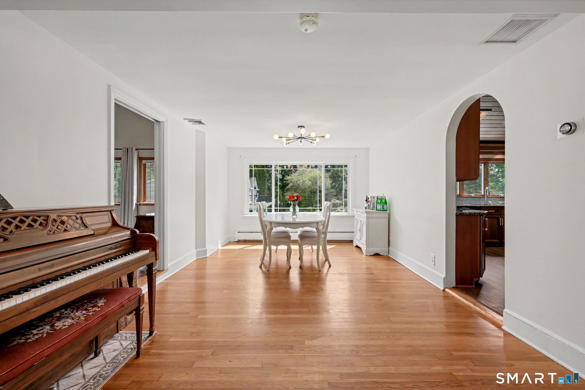 121 Parry Road