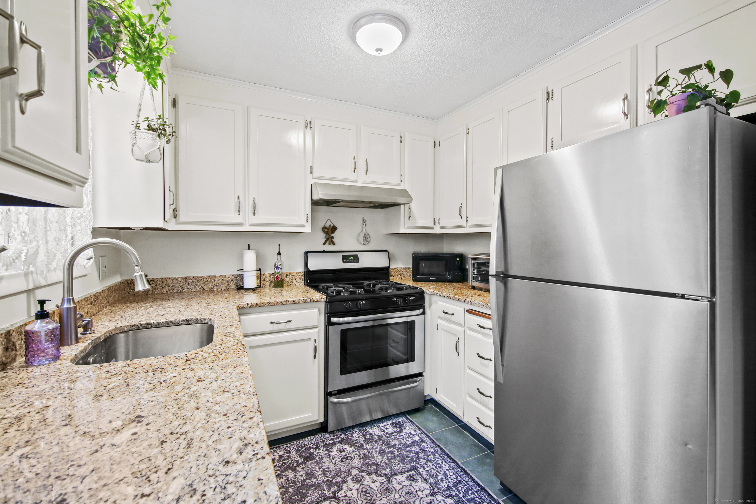 62 Oak Forest Drive #6-2, Manchester, Connecticut image 8