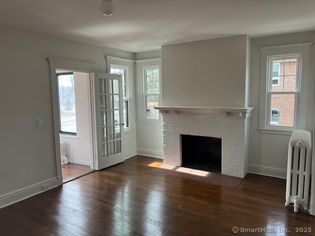 Rental Property at Farmington Avenue, West Hartford, Connecticut - Bedrooms: 3 
Bathrooms: 1 
Rooms: 8  - $3,300 MO.