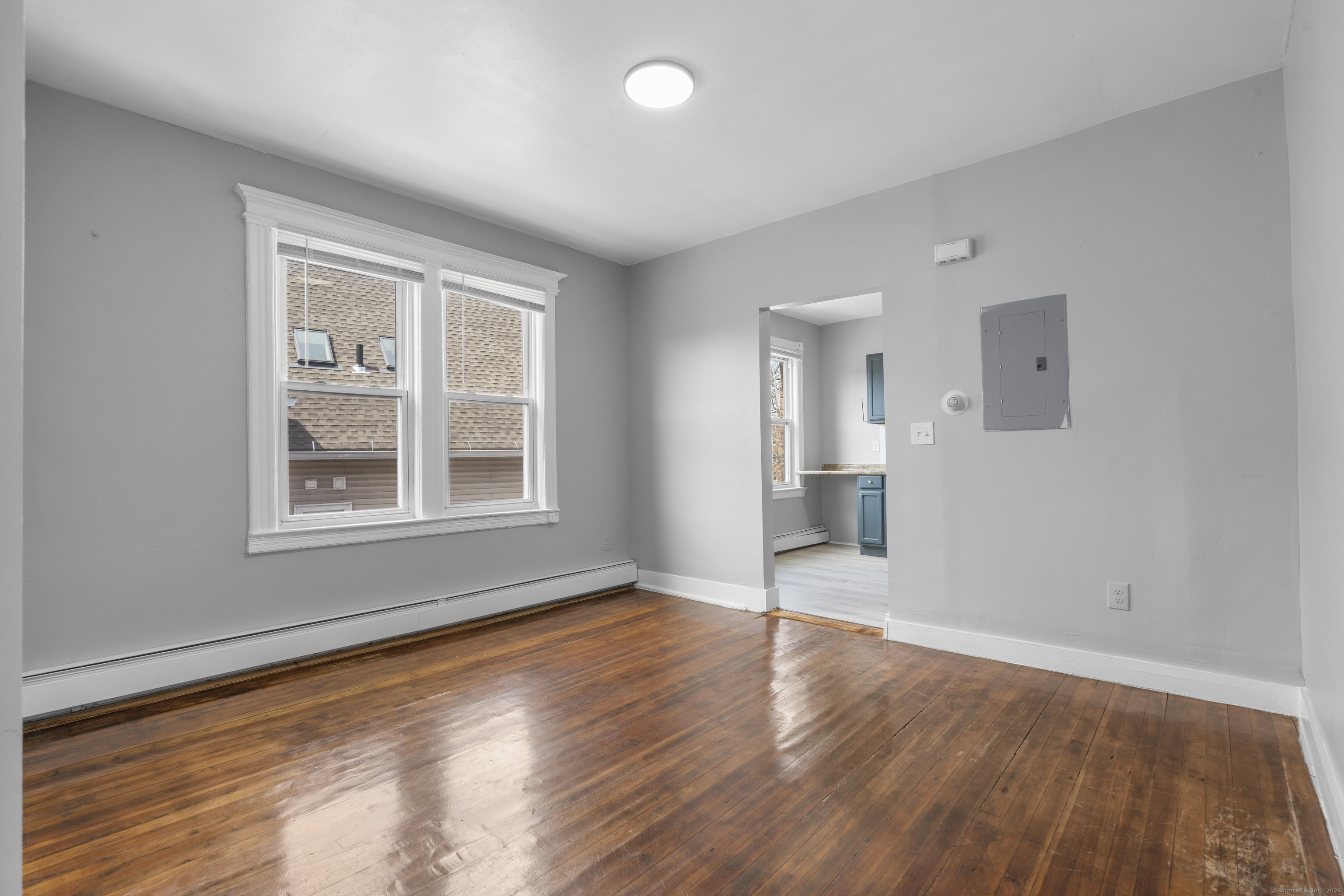 Hartford, Connecticut 06112, United States, 3 Bedrooms Bedrooms, ,2 BathroomsBathrooms,Residential,Active,110490