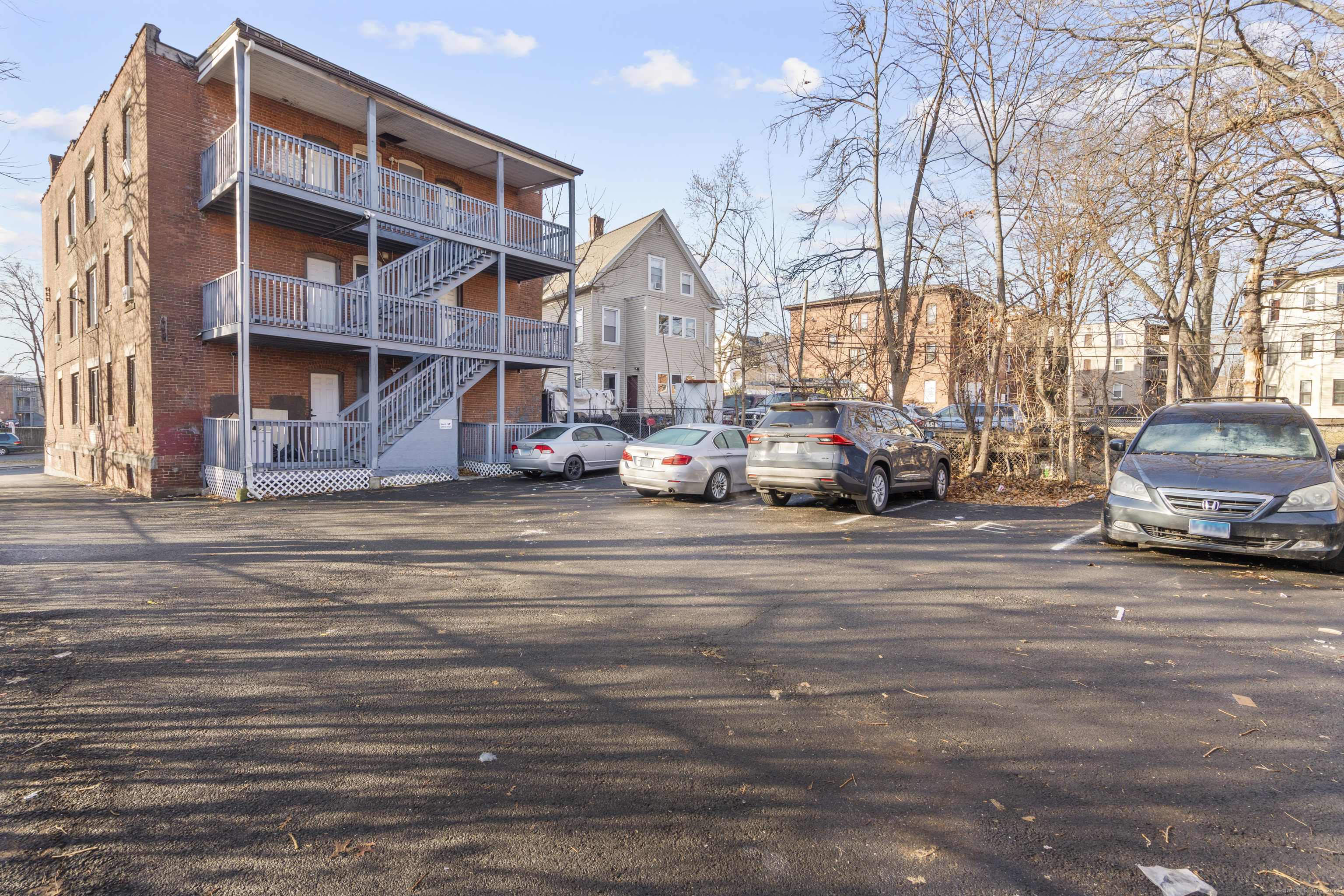 Hartford, Connecticut 06112, United States, 3 Bedrooms Bedrooms, ,2 BathroomsBathrooms,Residential,Active,110490