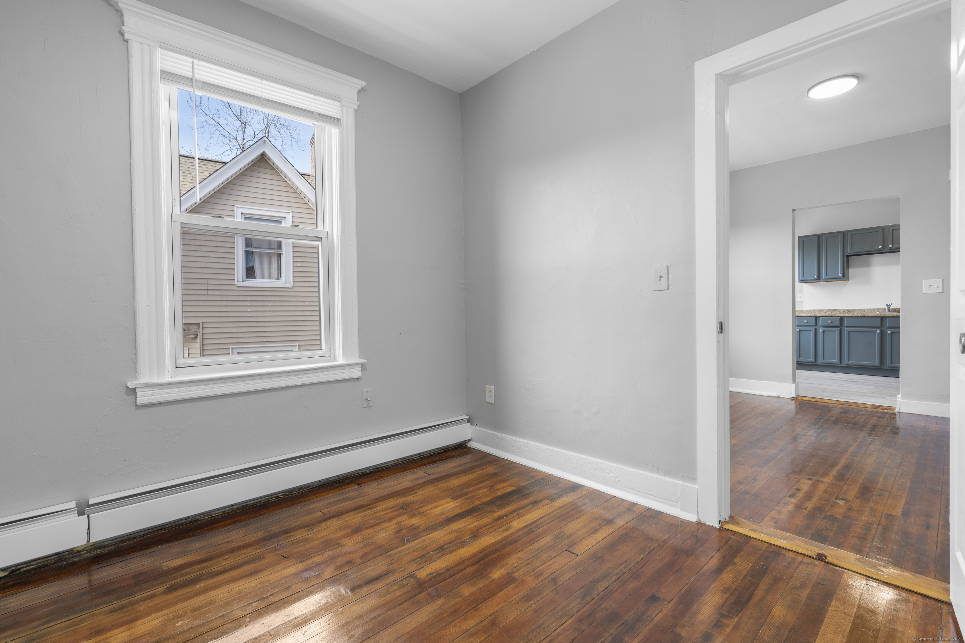 Hartford, Connecticut 06112, United States, 3 Bedrooms Bedrooms, ,2 BathroomsBathrooms,Residential,Active,110490