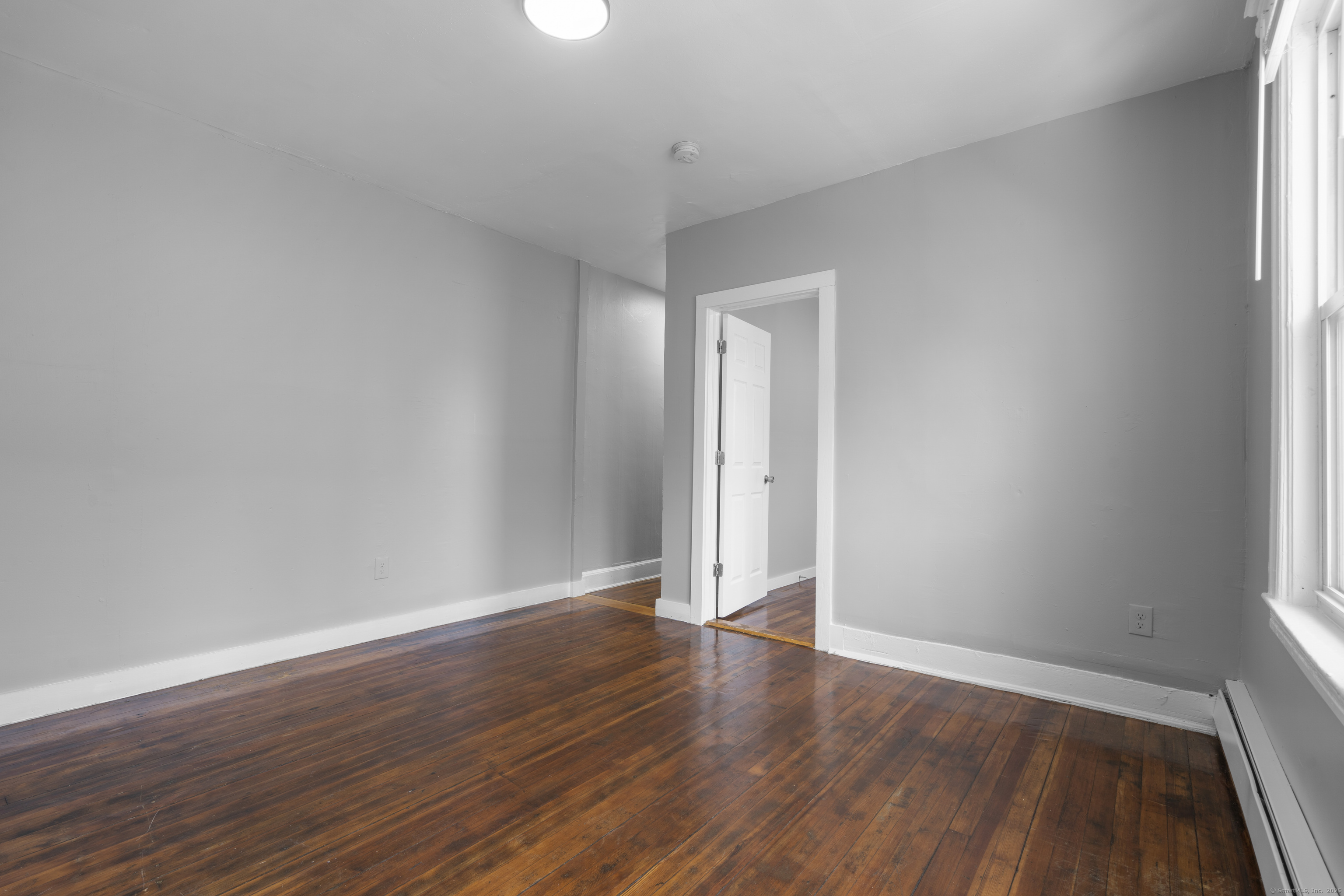 Hartford, Connecticut 06112, United States, 3 Bedrooms Bedrooms, ,2 BathroomsBathrooms,Residential,Active,110490