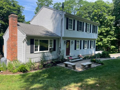 A home in New Milford