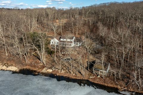 MLS: 24079826