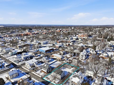 Tiny photo for 111 Eldridge Street, Manchester, CT 06040 (MLS # 24152379)