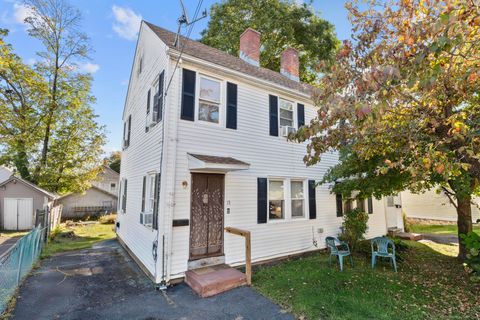 Photo of 13 Edgewood Street, Bristol, CT 06010 (MLS # 24132607)