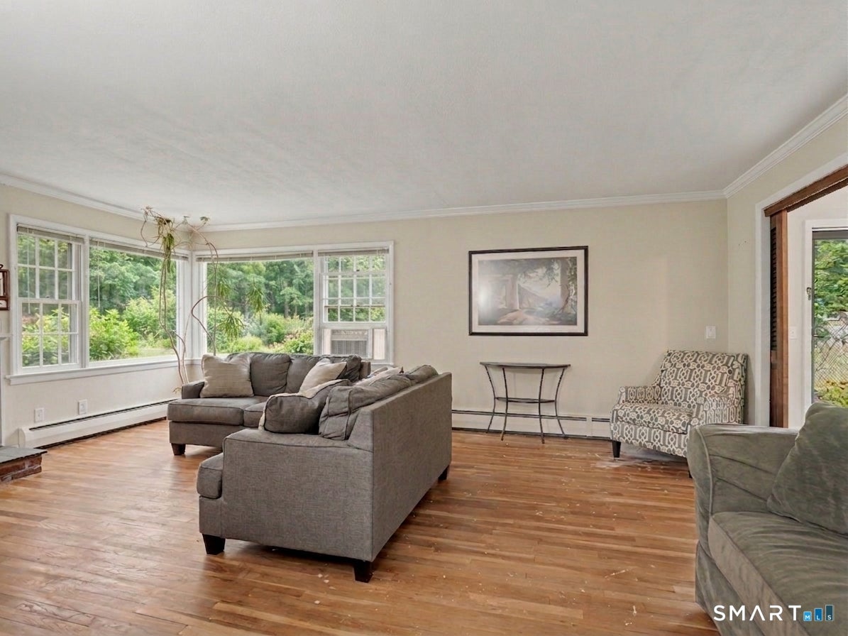 25 Elgin Avenue