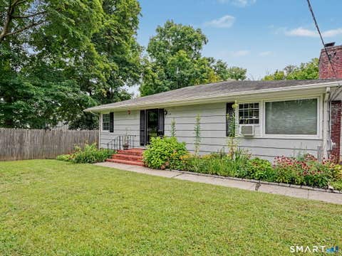 Homes For Sale - 25 Elgin Avenue<br/> Bethel, CT 06801