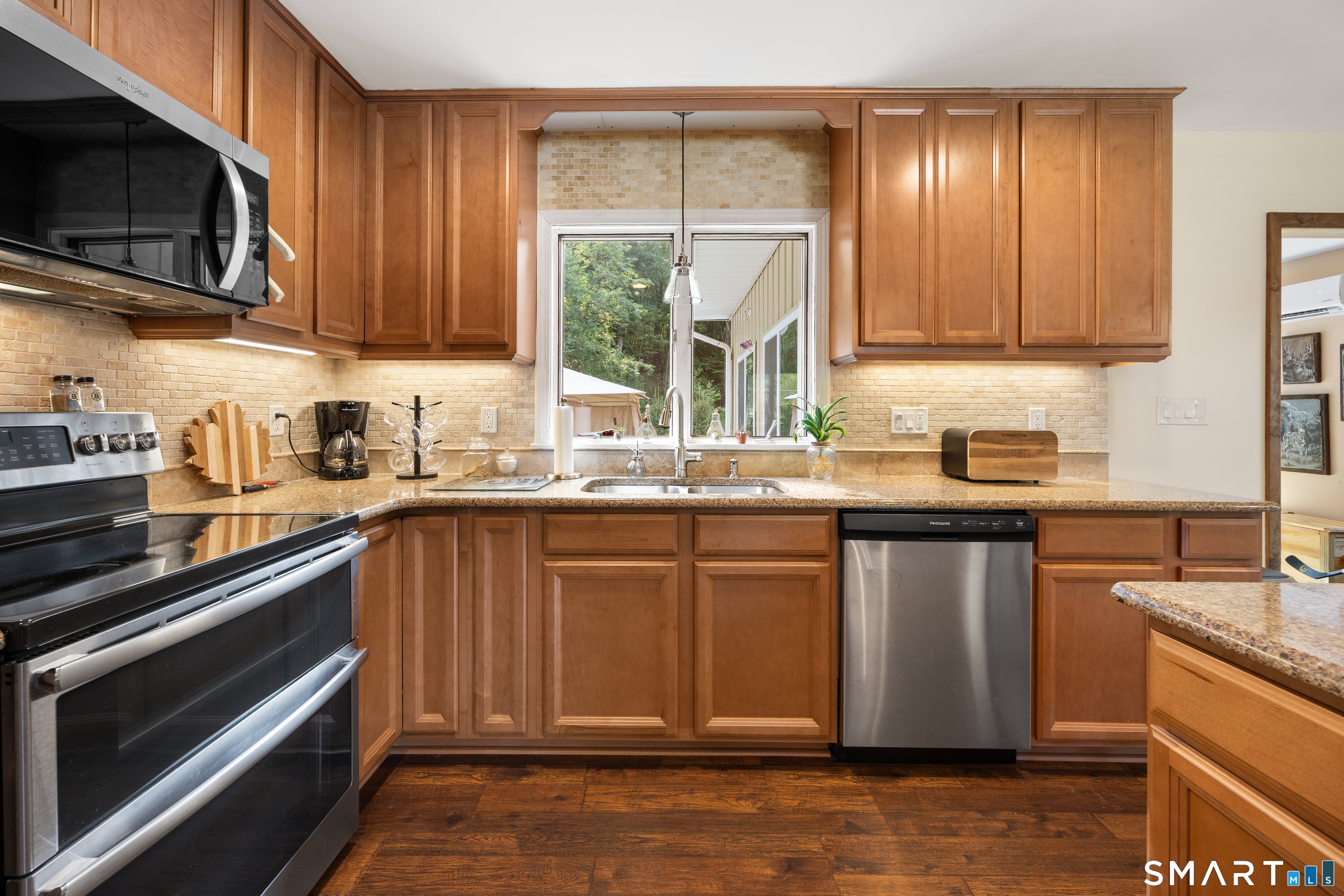 20 Lindsley Drive