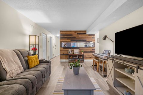 Tiny photo for 500 Darling Street #12A, Southington, CT 06489 (MLS # 24143718)