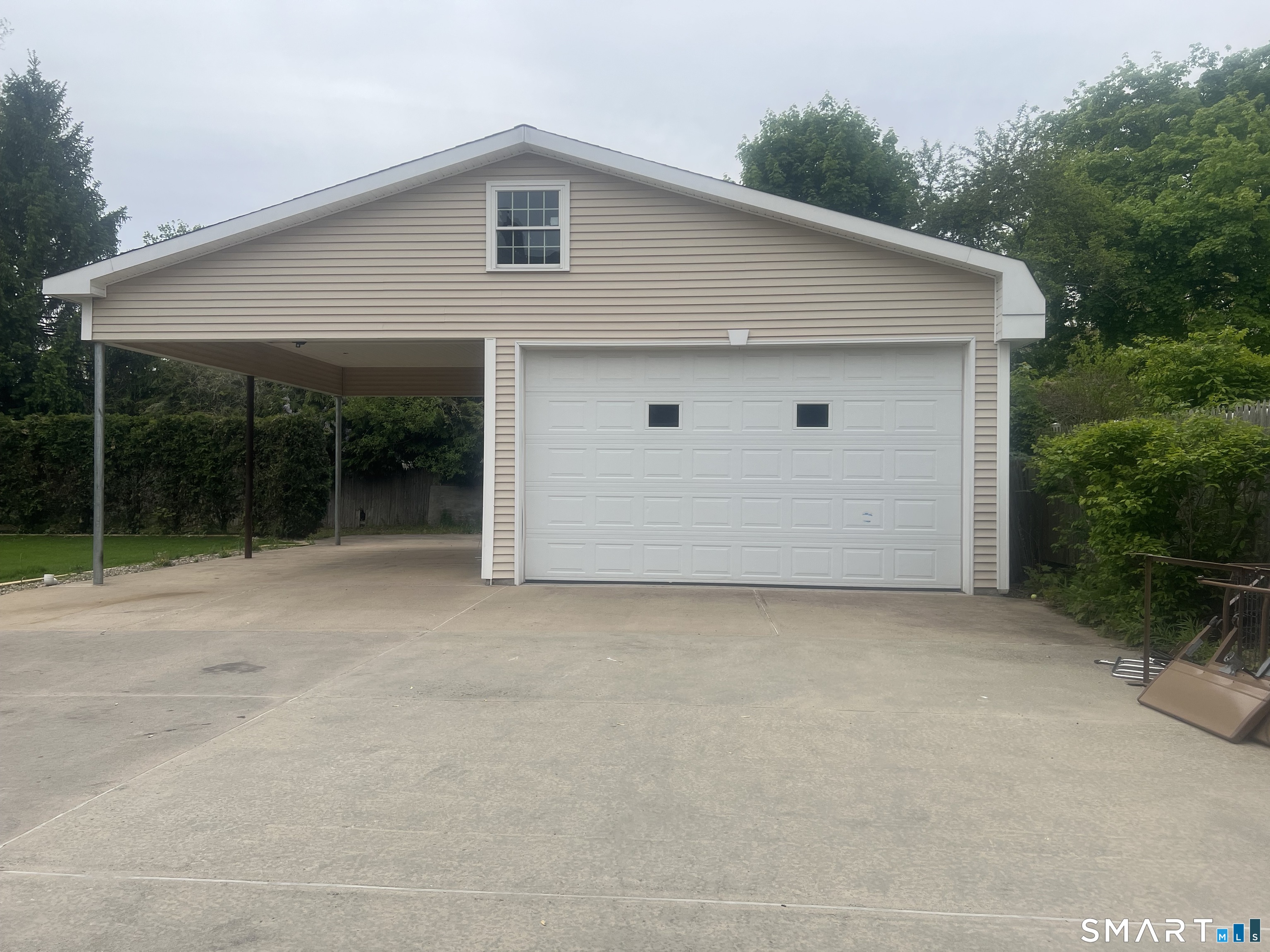 79 Farmington Avenue