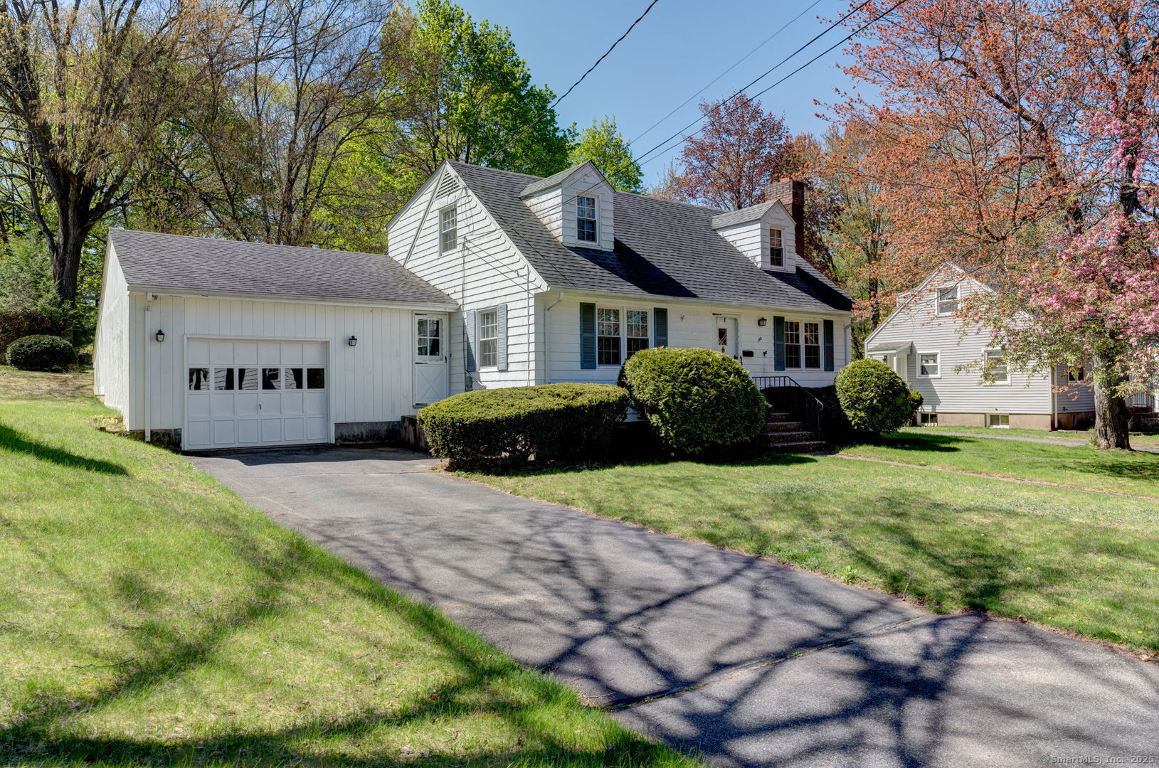 108 Helaine Road, Manchester, Connecticut image 1