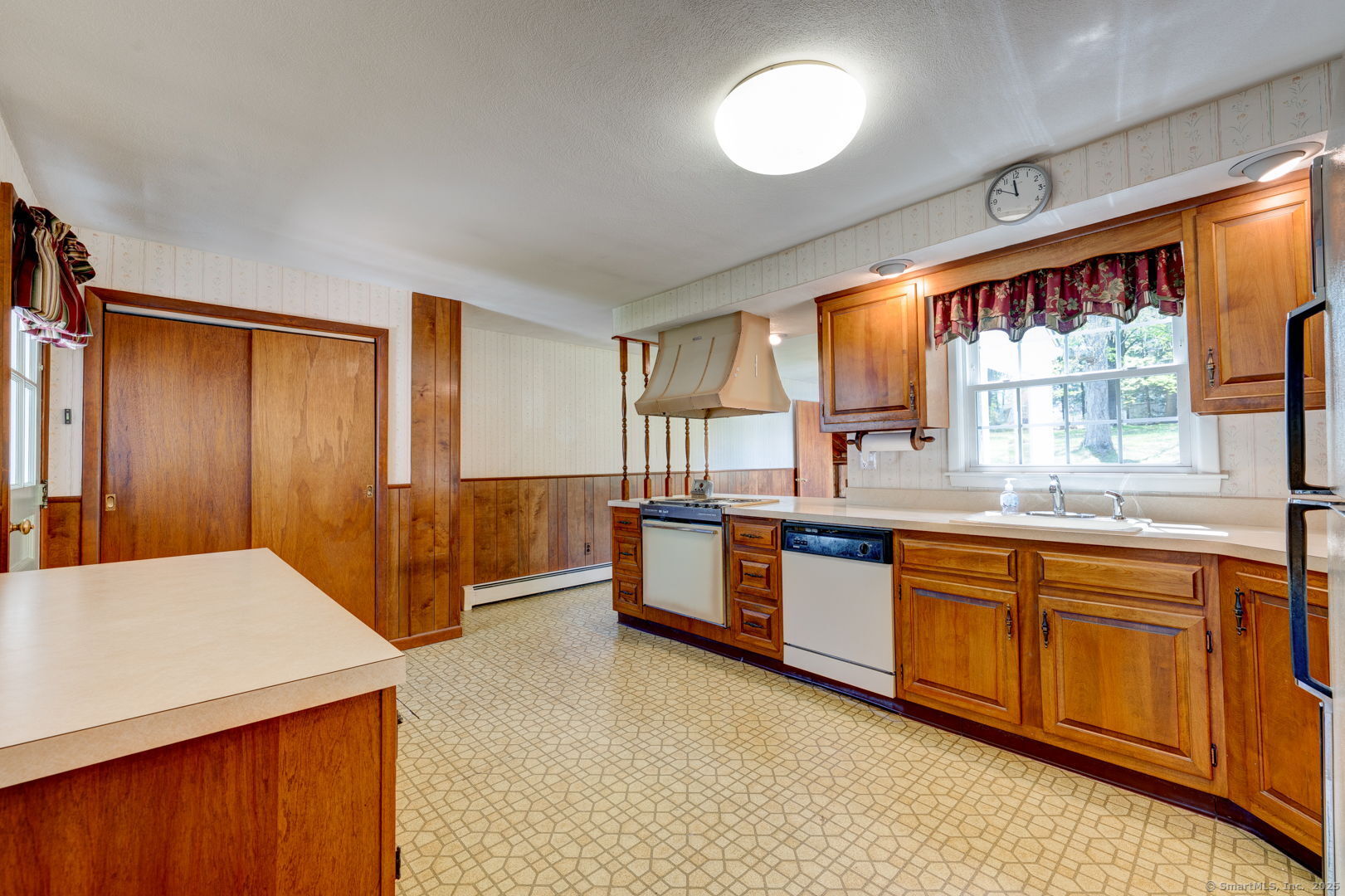 108 Helaine Road, Manchester, Connecticut image 10