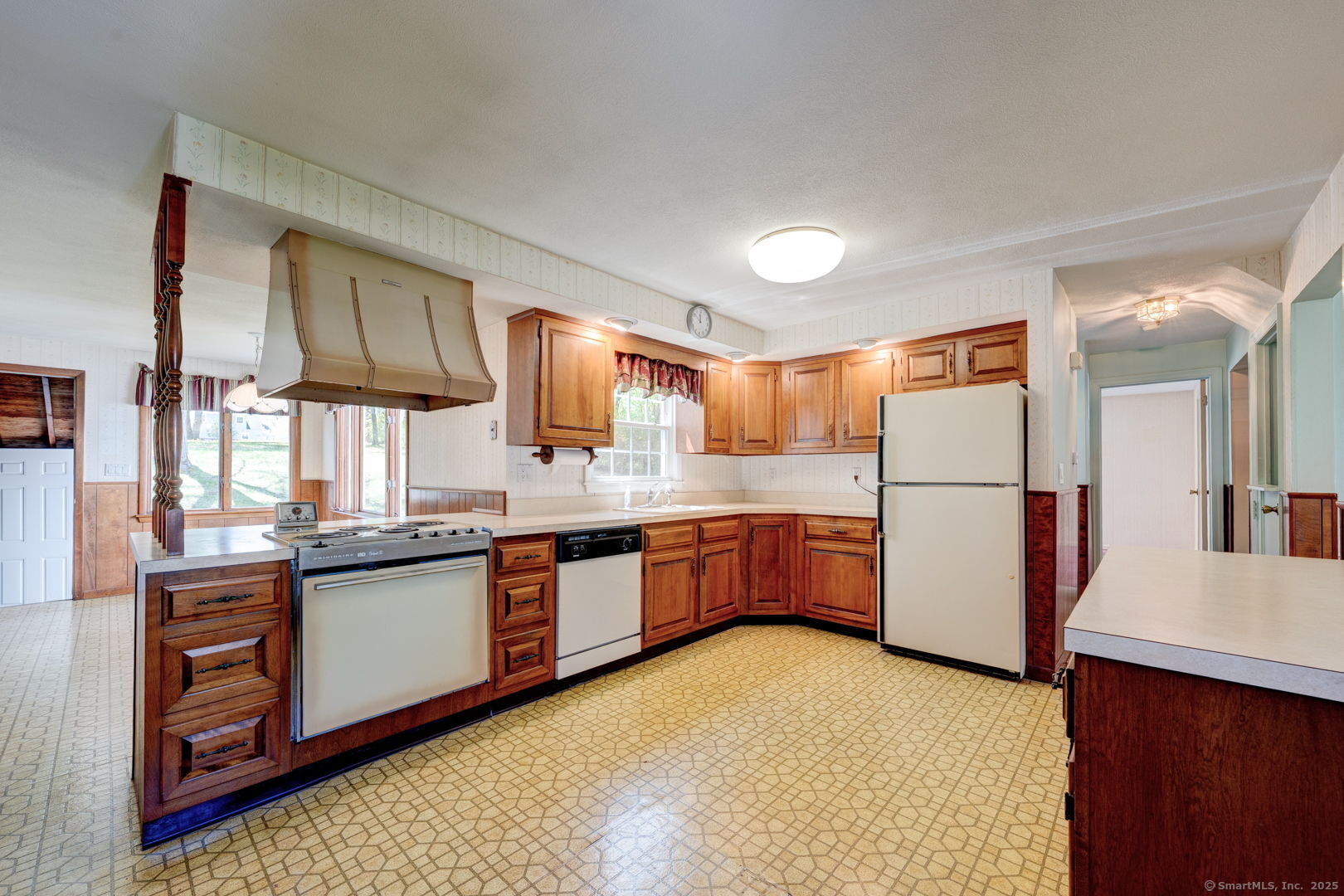 108 Helaine Road, Manchester, Connecticut image 11