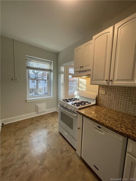 Greenwich, Connecticut 06830, United States, 2 Bedrooms Bedrooms, ,1 BathroomBathrooms,Residential,Active,121599