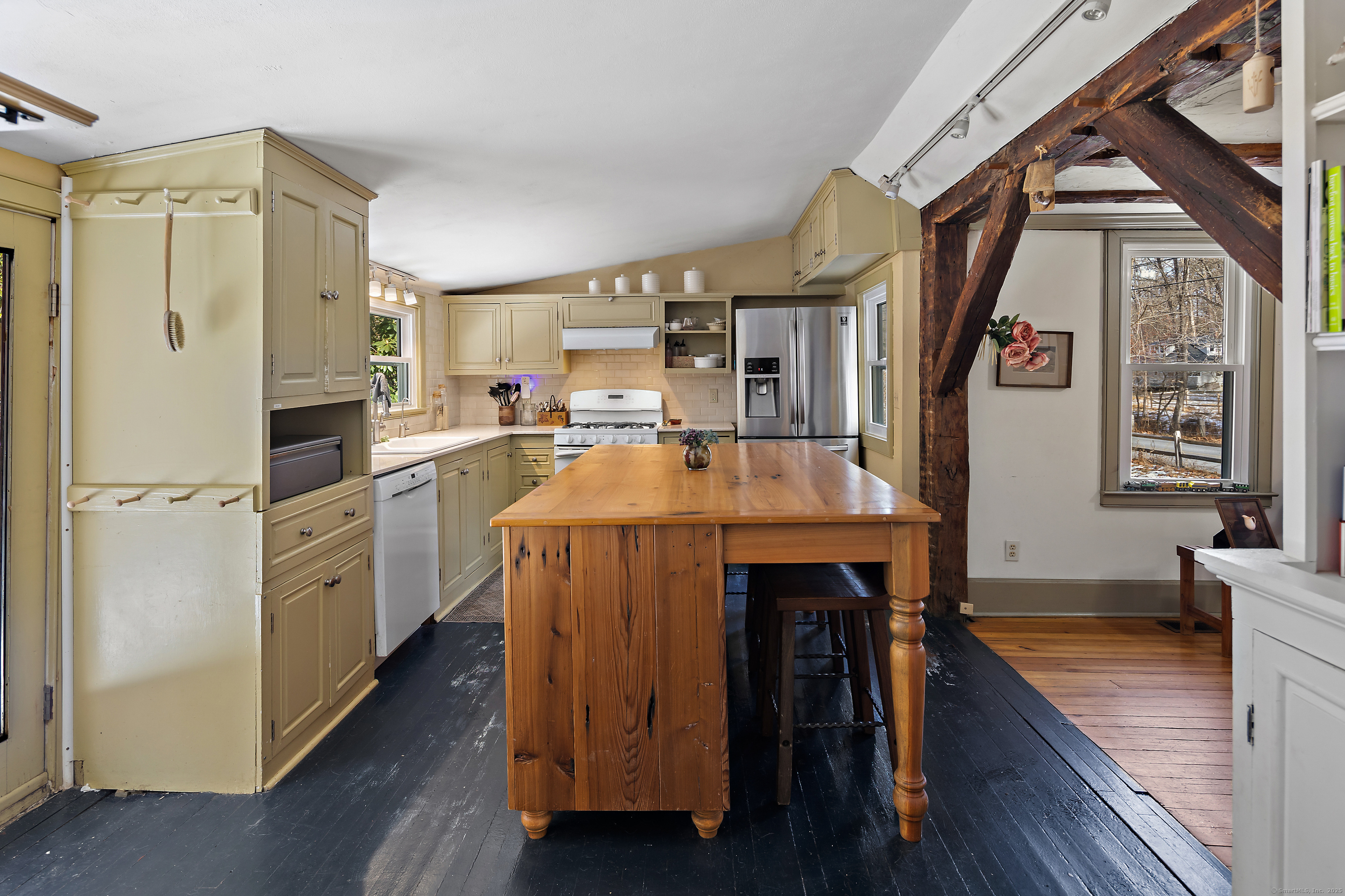 39 Paper Mill Road, New Milford, Connecticut image 10