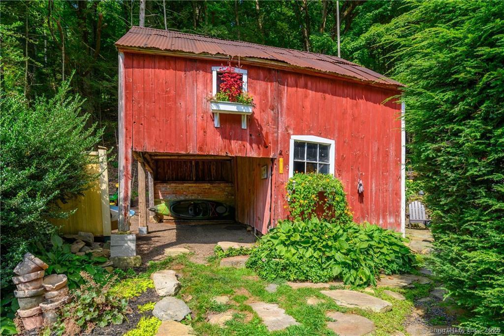39 Paper Mill Road, New Milford, Connecticut image 27