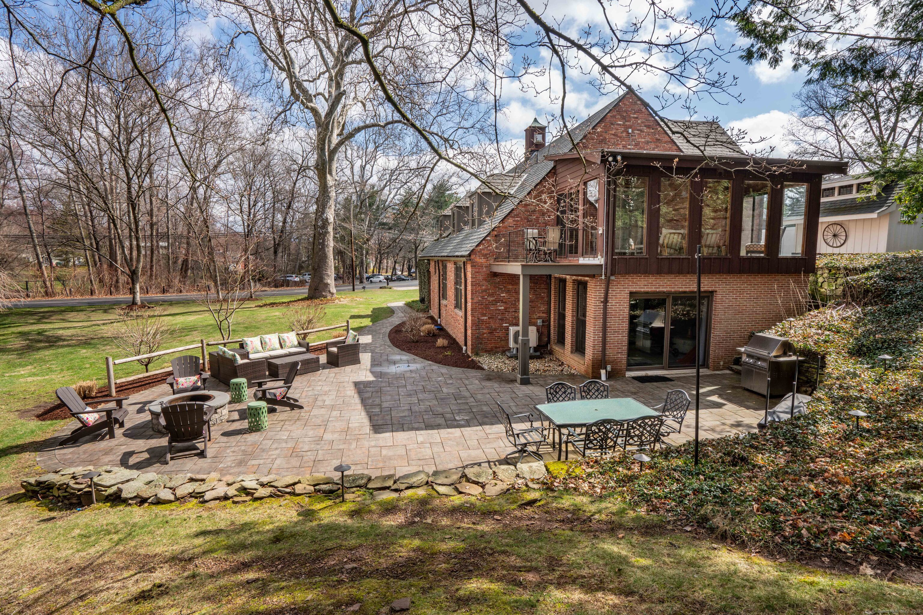25 Old Mill Lane, West Hartford, Connecticut image 32
