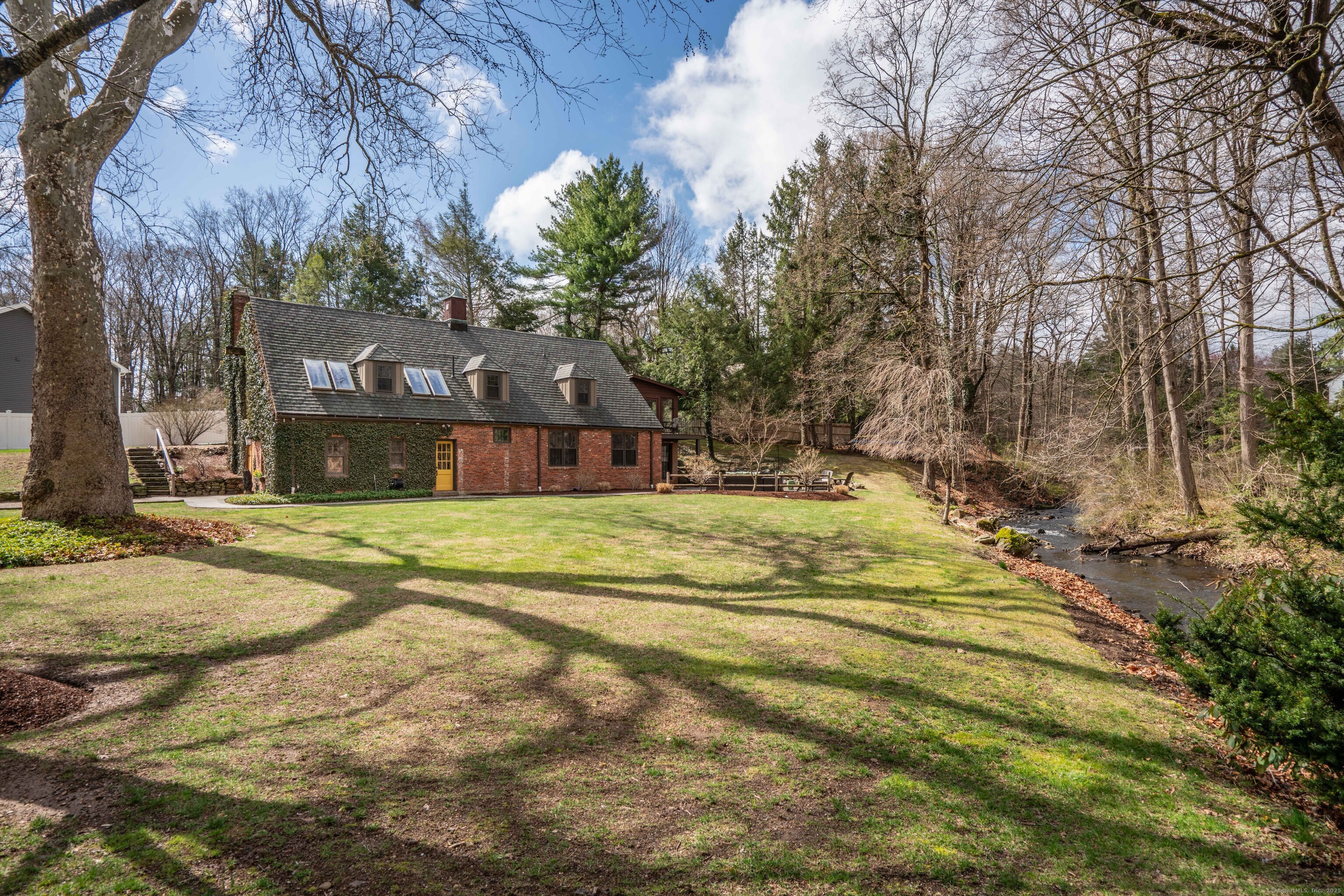 25 Old Mill Lane, West Hartford, Connecticut image 30