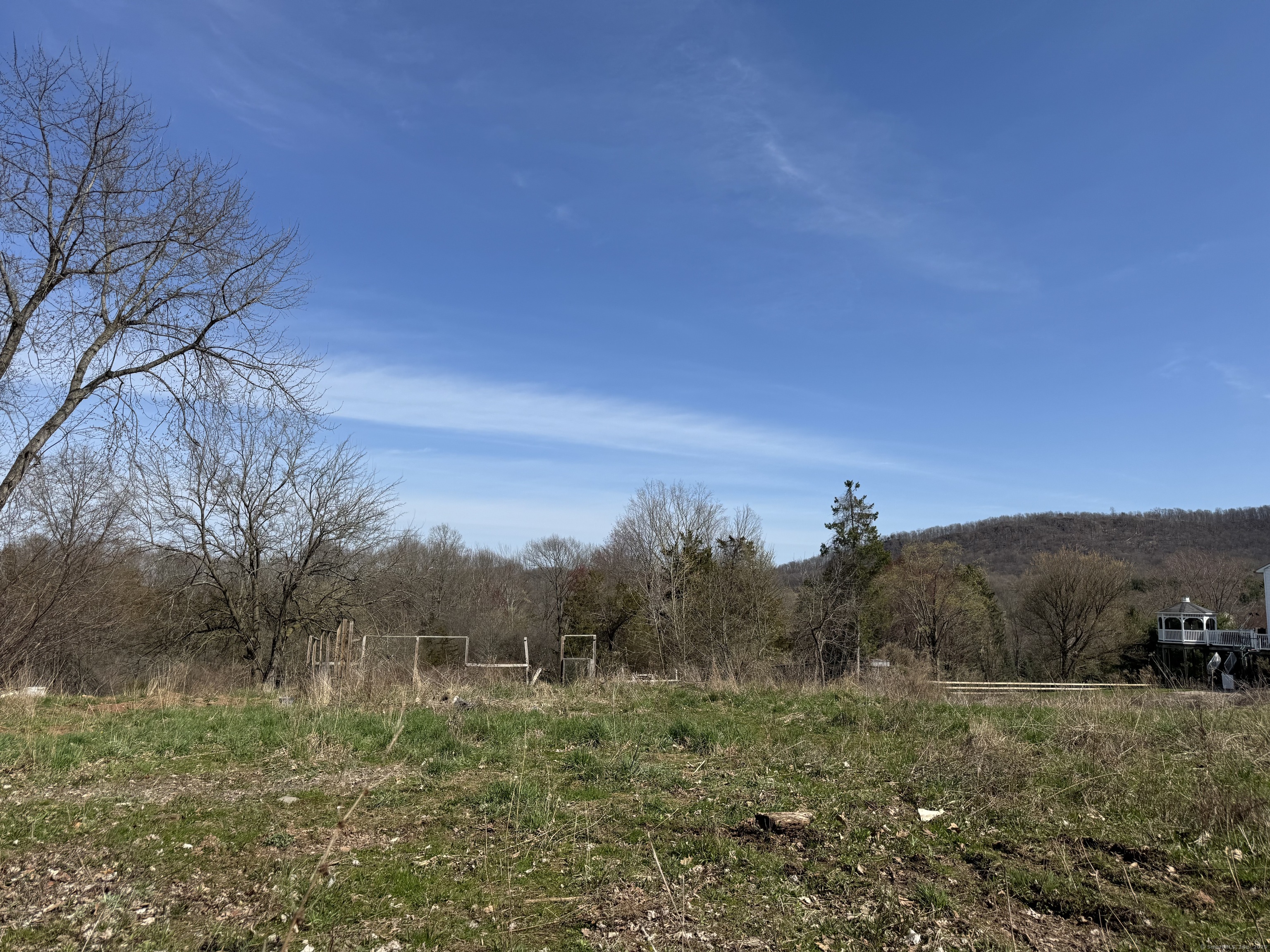 Old Road Drive, Middletown, Connecticut -  - 