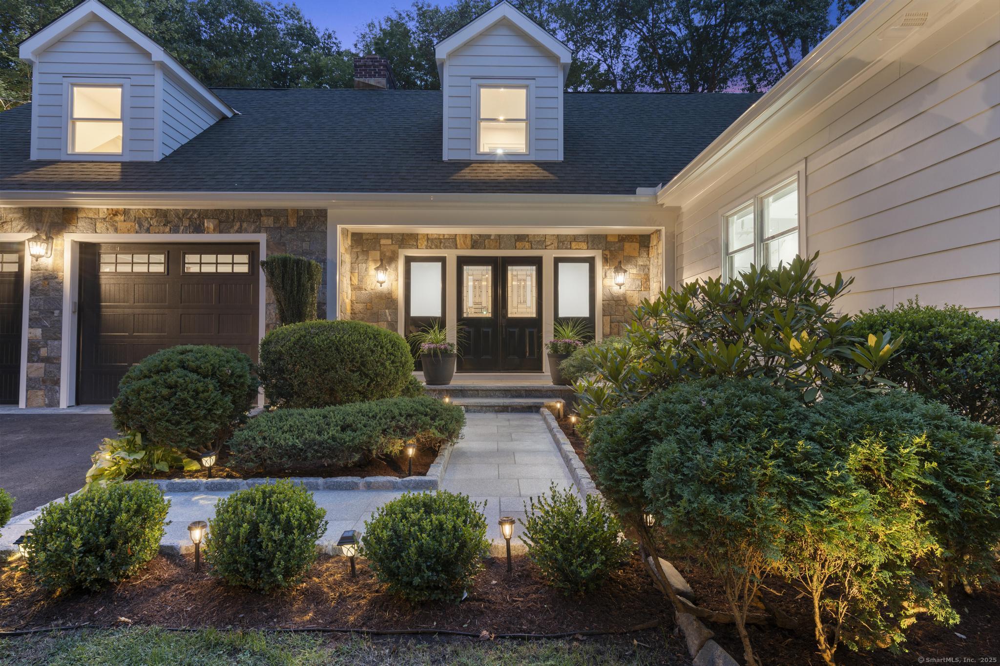 60 Greenleaf Drive