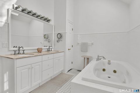 Tiny photo for 83 Long Hill Farm #83, Guilford, CT 06437 (MLS # 24150855)