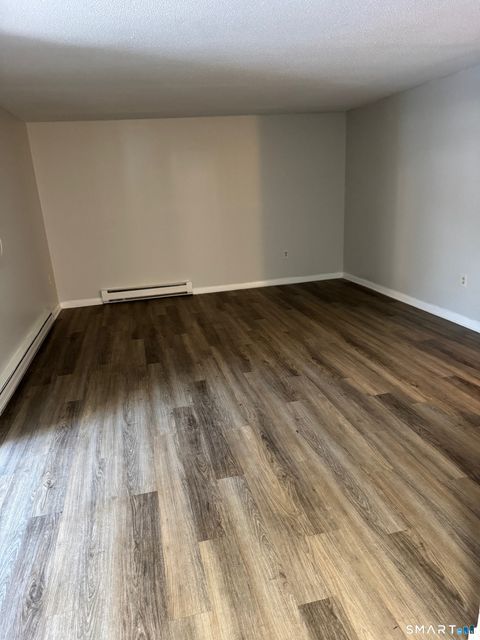 Photo of 32 Burgundy Hill Lane #32, Middletown, CT 06457 (MLS # 24147489)