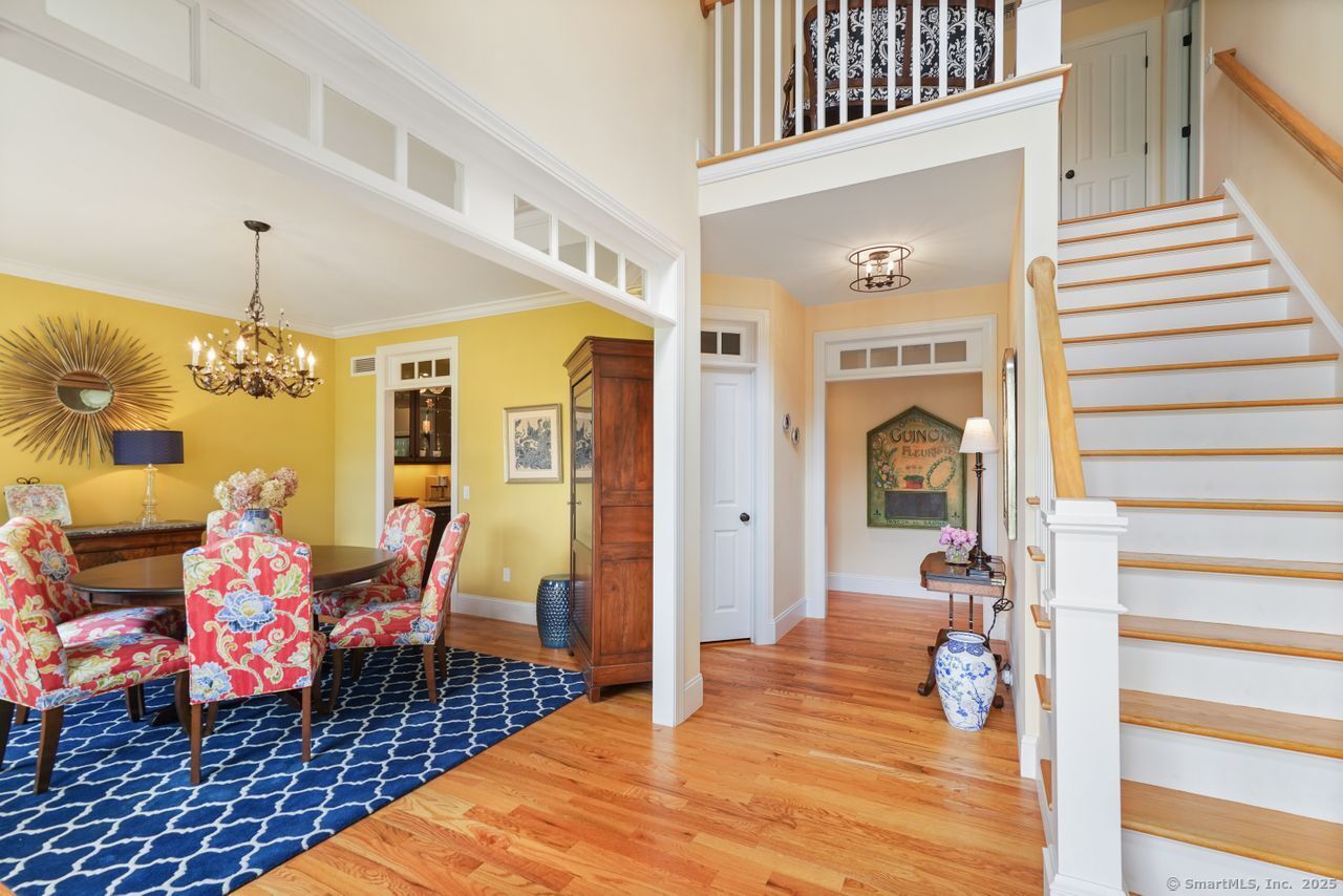 8 Meadowview Drive