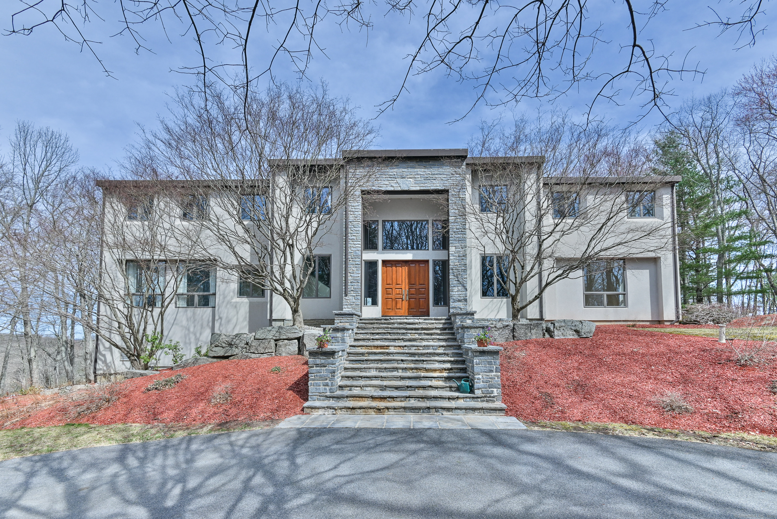 562 Taft Pond Road, Pomfret, Connecticut image 1