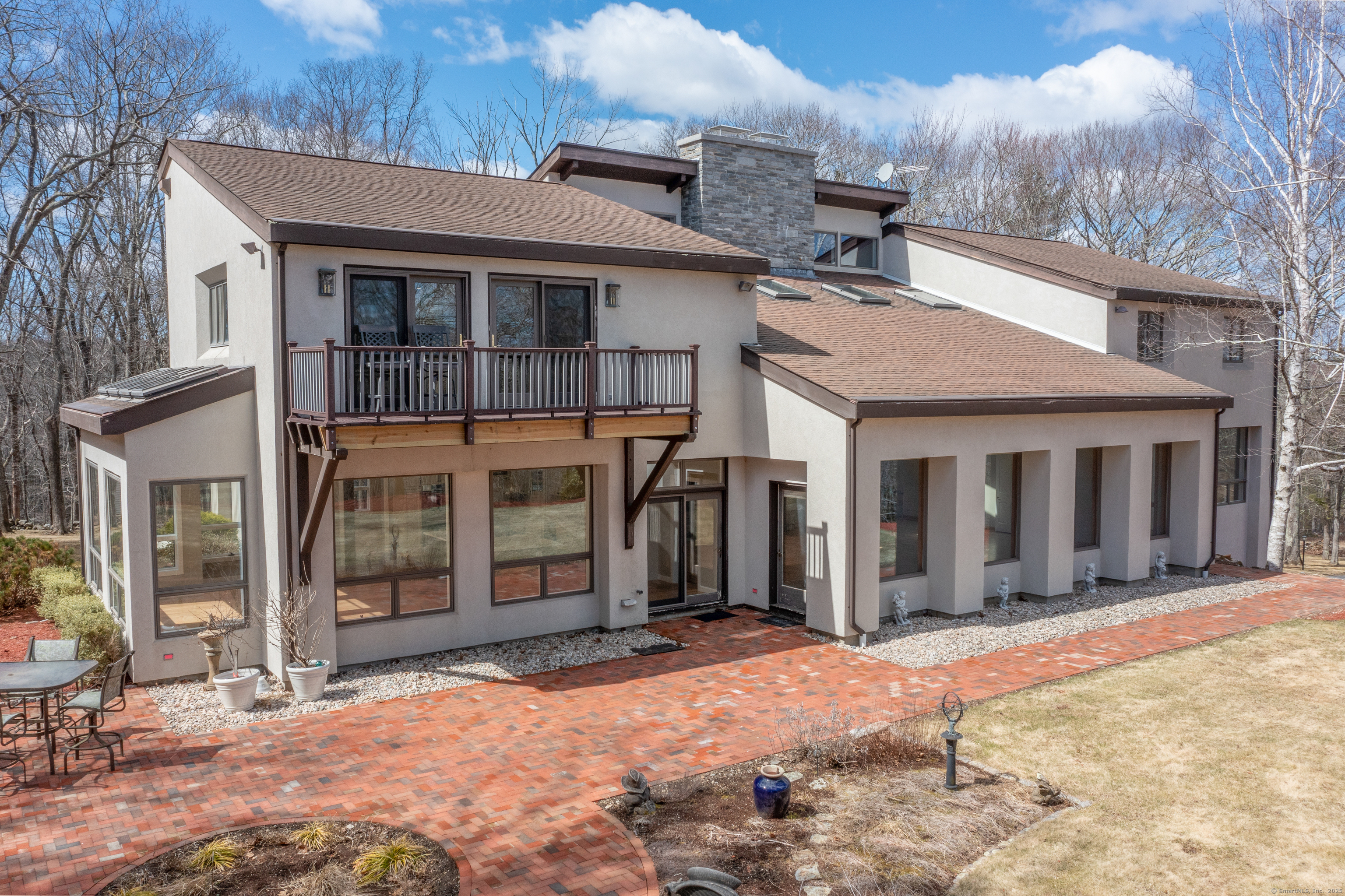 562 Taft Pond Road, Pomfret, Connecticut image 4