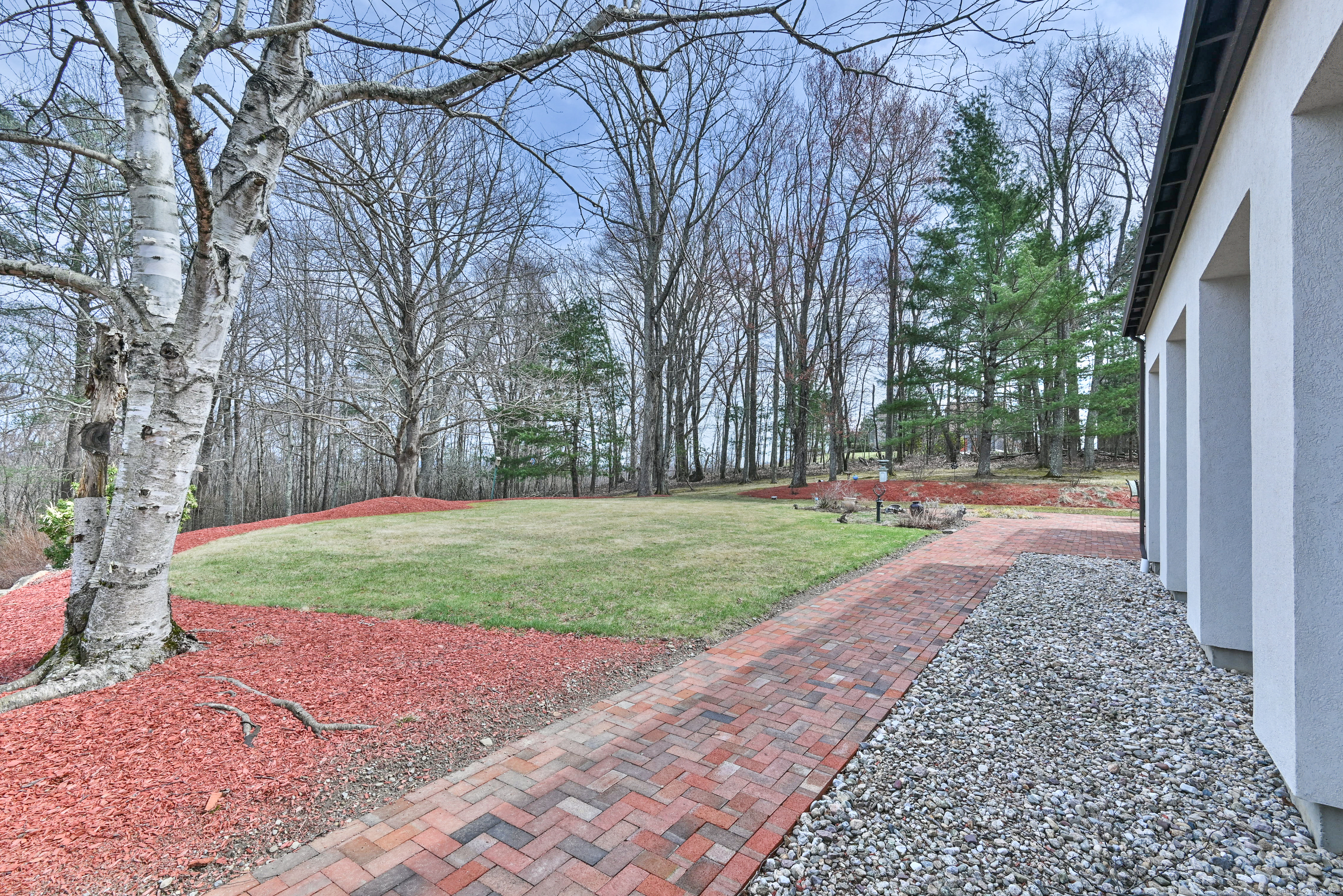 562 Taft Pond Road, Pomfret, Connecticut image 8