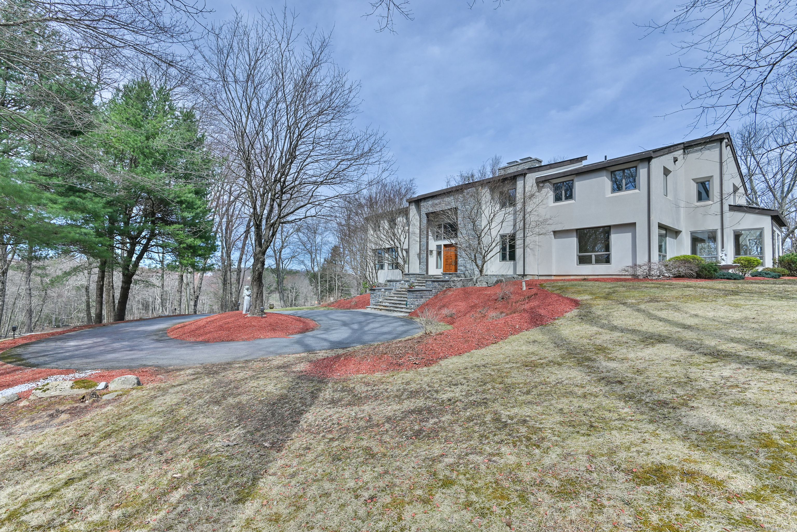 562 Taft Pond Road, Pomfret, Connecticut image 2