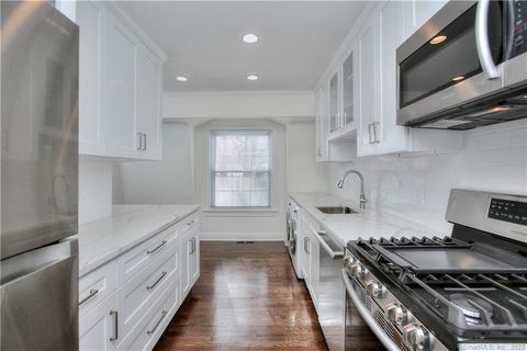 Tiny photo for 245 Unquowa Road #APT 130, Fairfield, CT 06824 (MLS # 24157868)