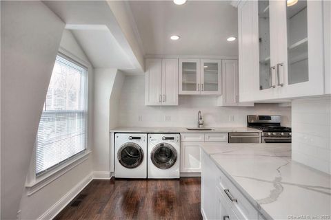 Tiny photo for 245 Unquowa Road #APT 130, Fairfield, CT 06824 (MLS # 24157868)