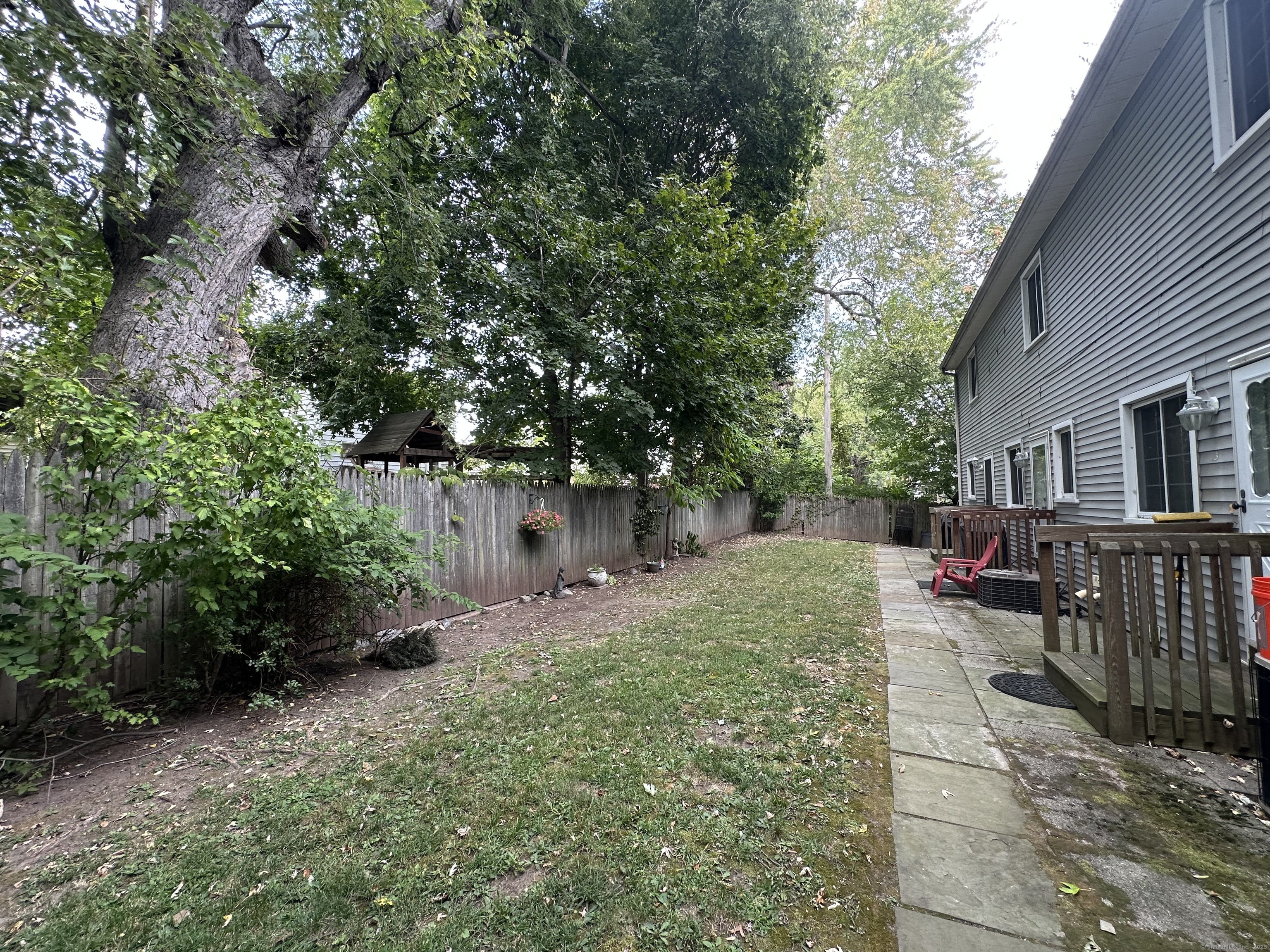 7 Howard Avenue APT 3