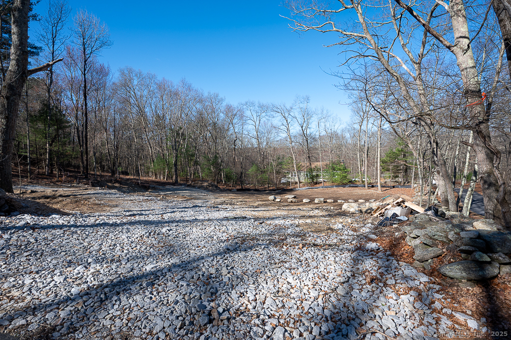 206 Stawicki Road, Thompson, Connecticut image 5