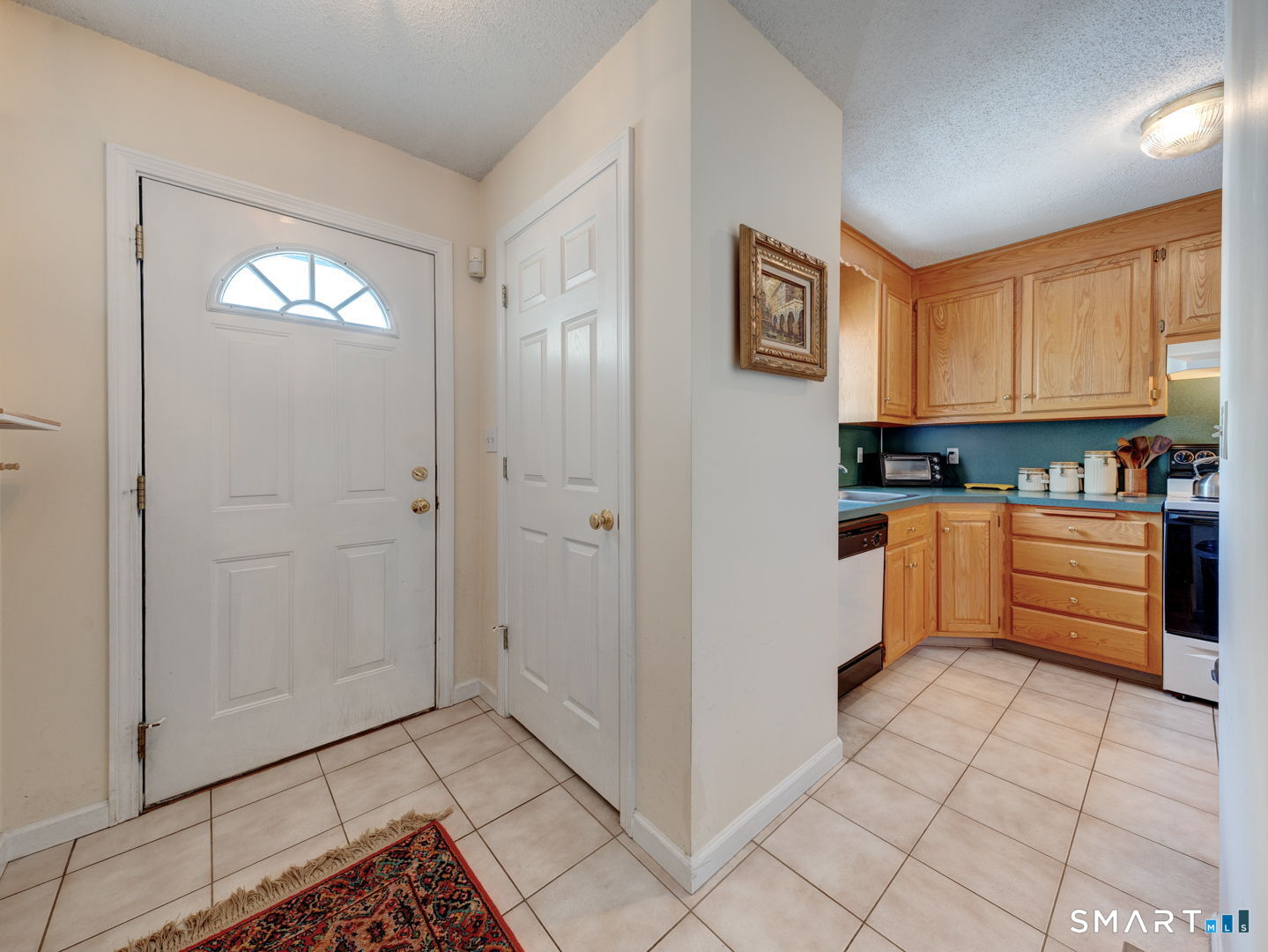 962 South Main Street APT 17