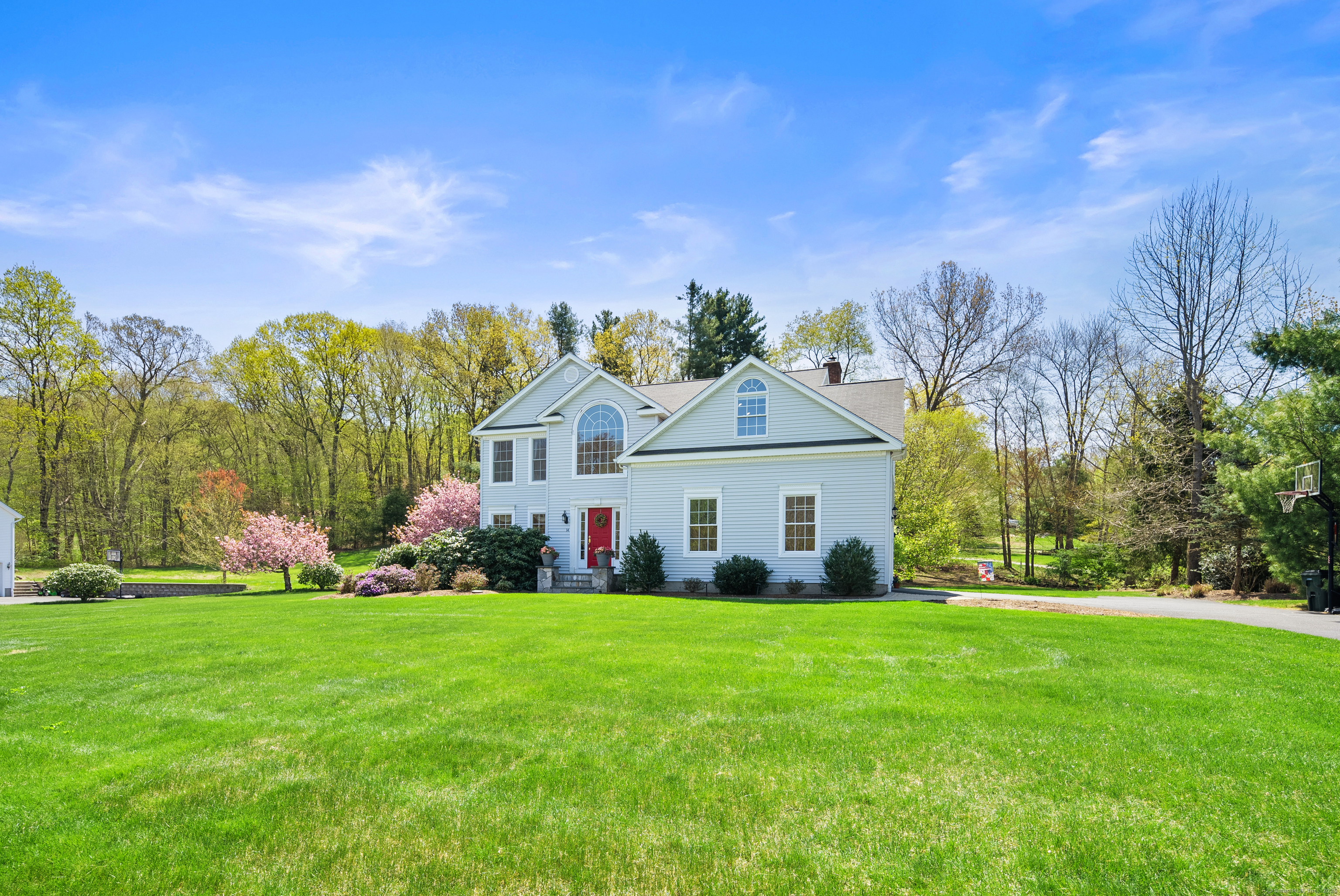 14 Rachel Ann Court, Prospect, Connecticut image 2