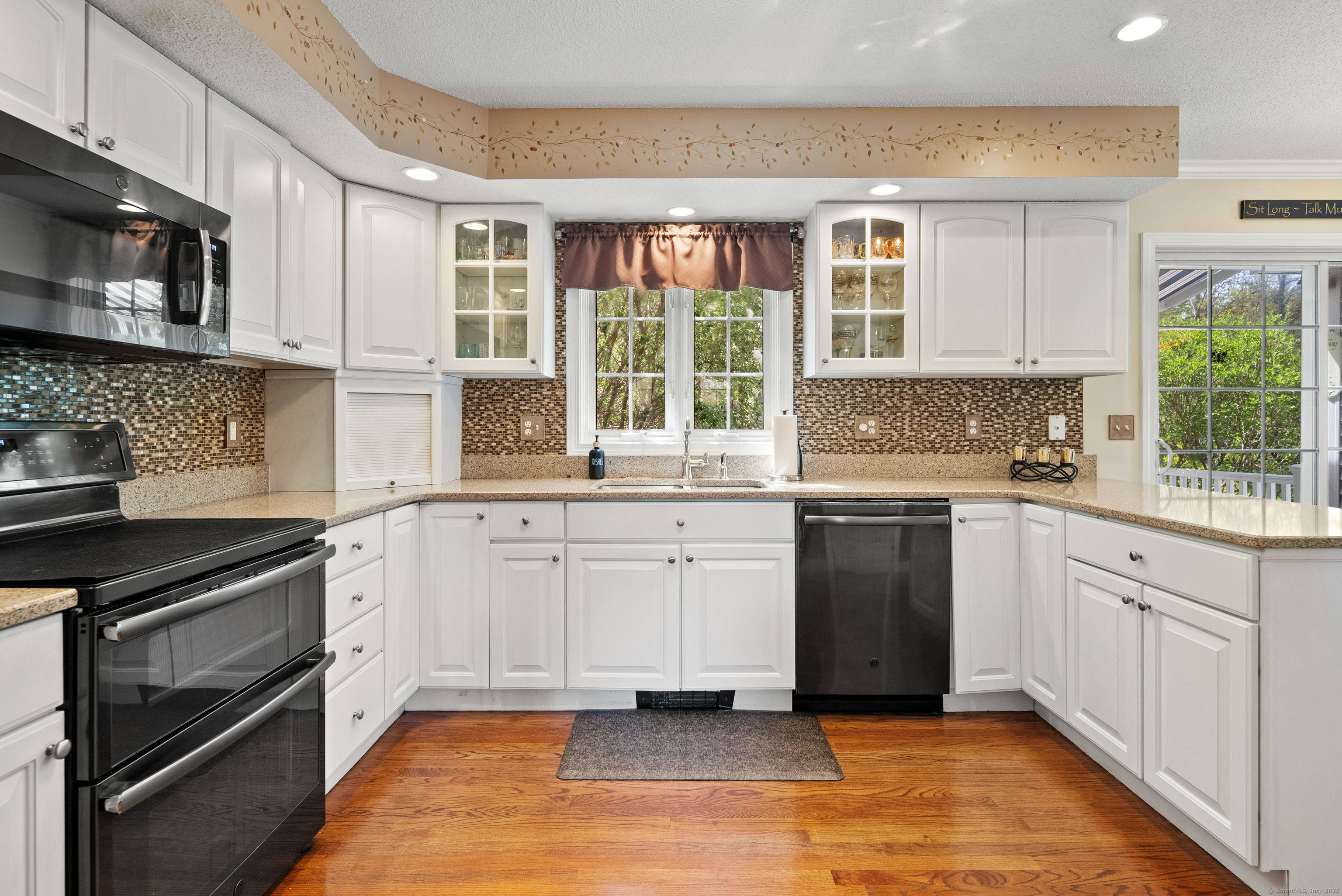 14 Rachel Ann Court, Prospect, Connecticut image 6