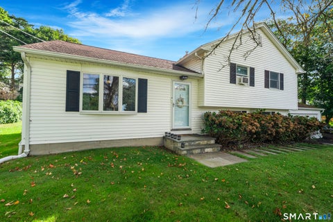 Photo of 686 Groton Long Point Road, Groton, CT 06340 (MLS # 24209442)