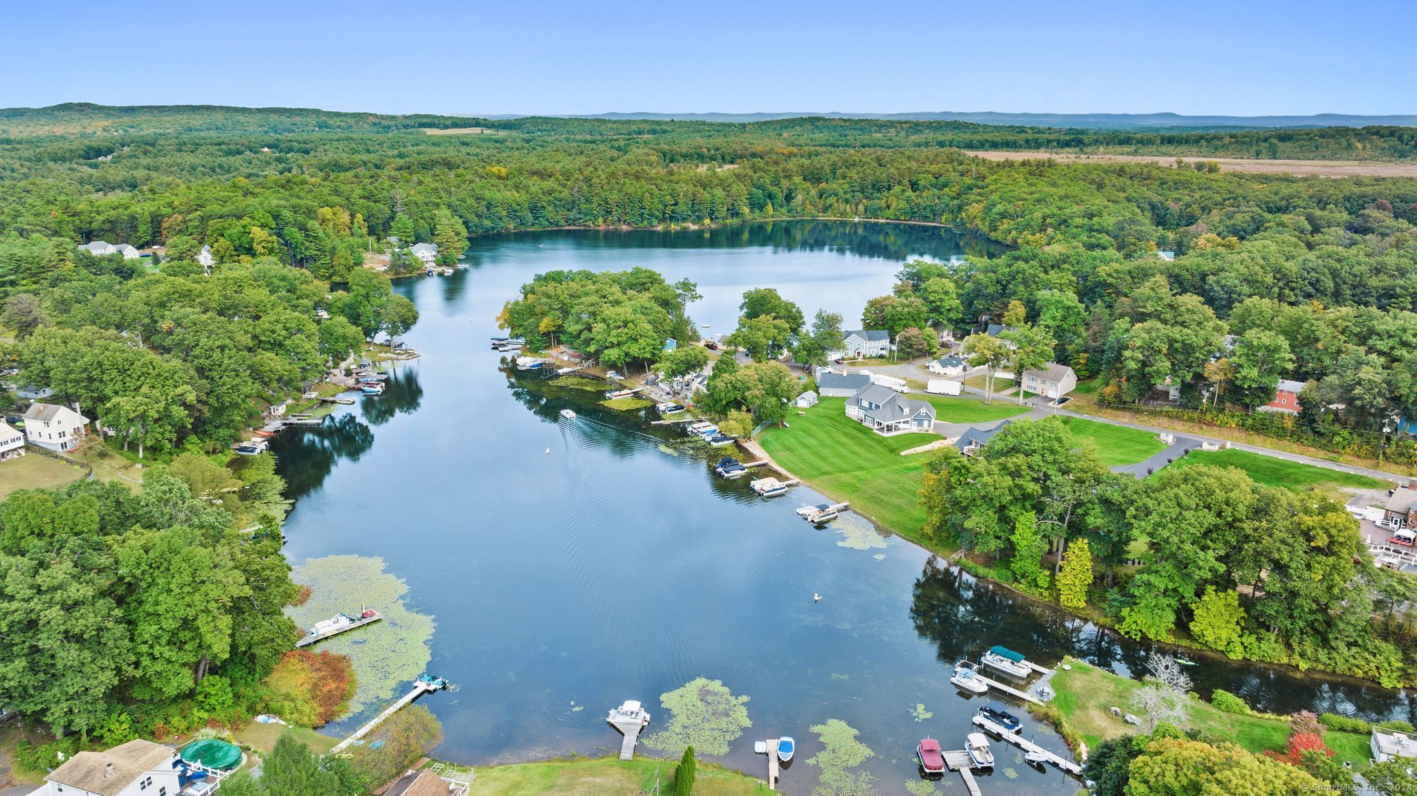 27 Lakeview Street, Southwick, Massachusetts image 36
