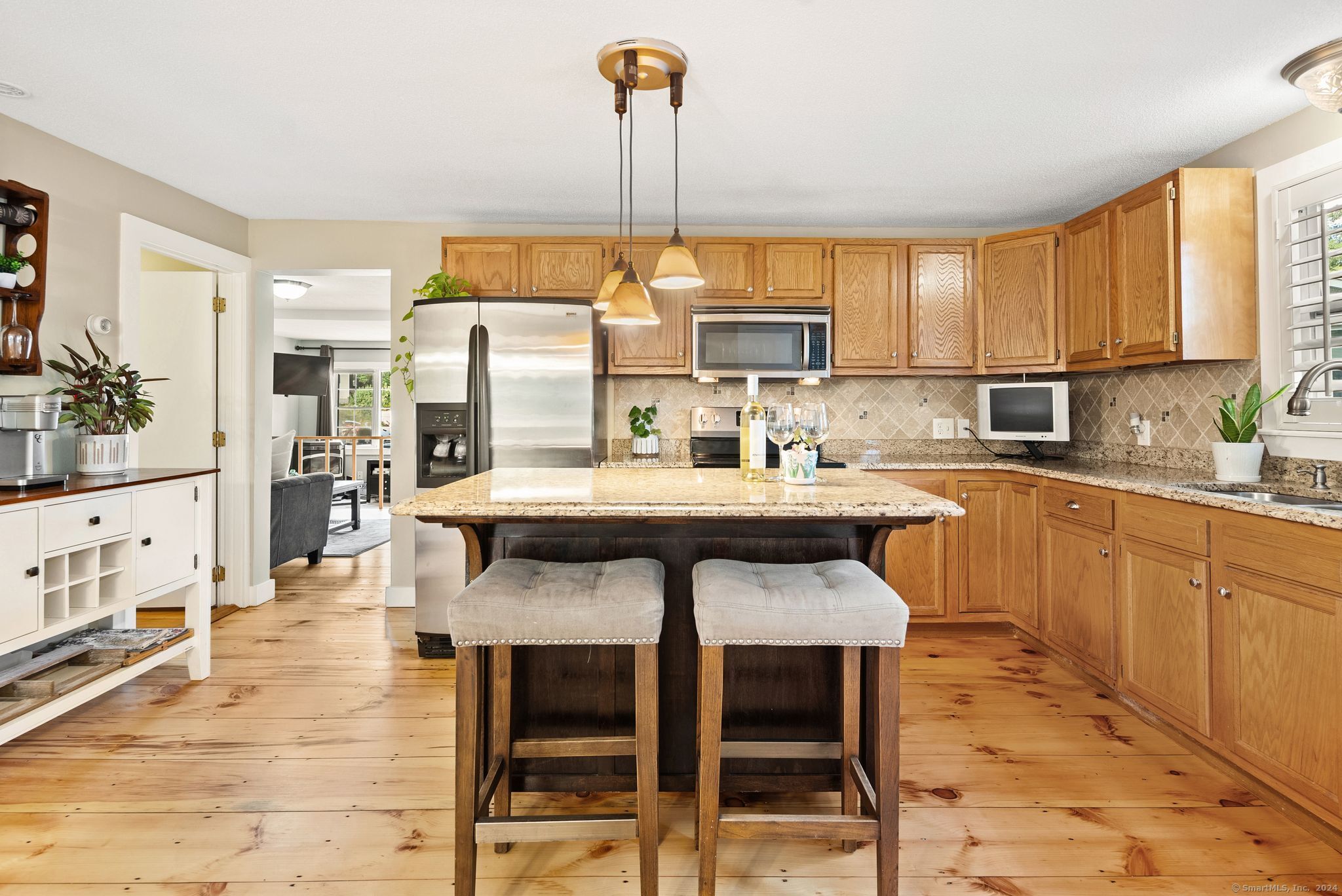 27 Lakeview Street, Southwick, Massachusetts image 17