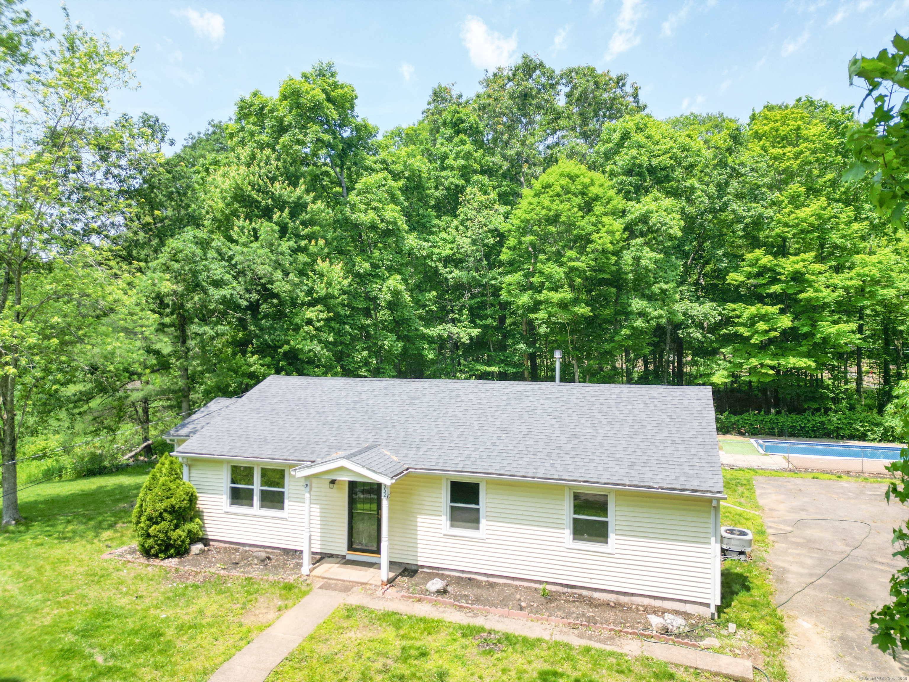352 Richmond Road