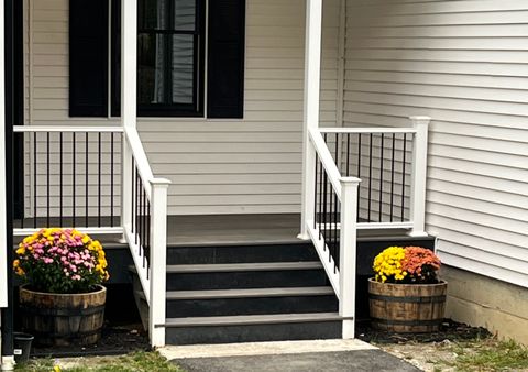 Tiny photo for 10 Country Garden Court, Plymouth, CT 06786 (MLS # 24133453)