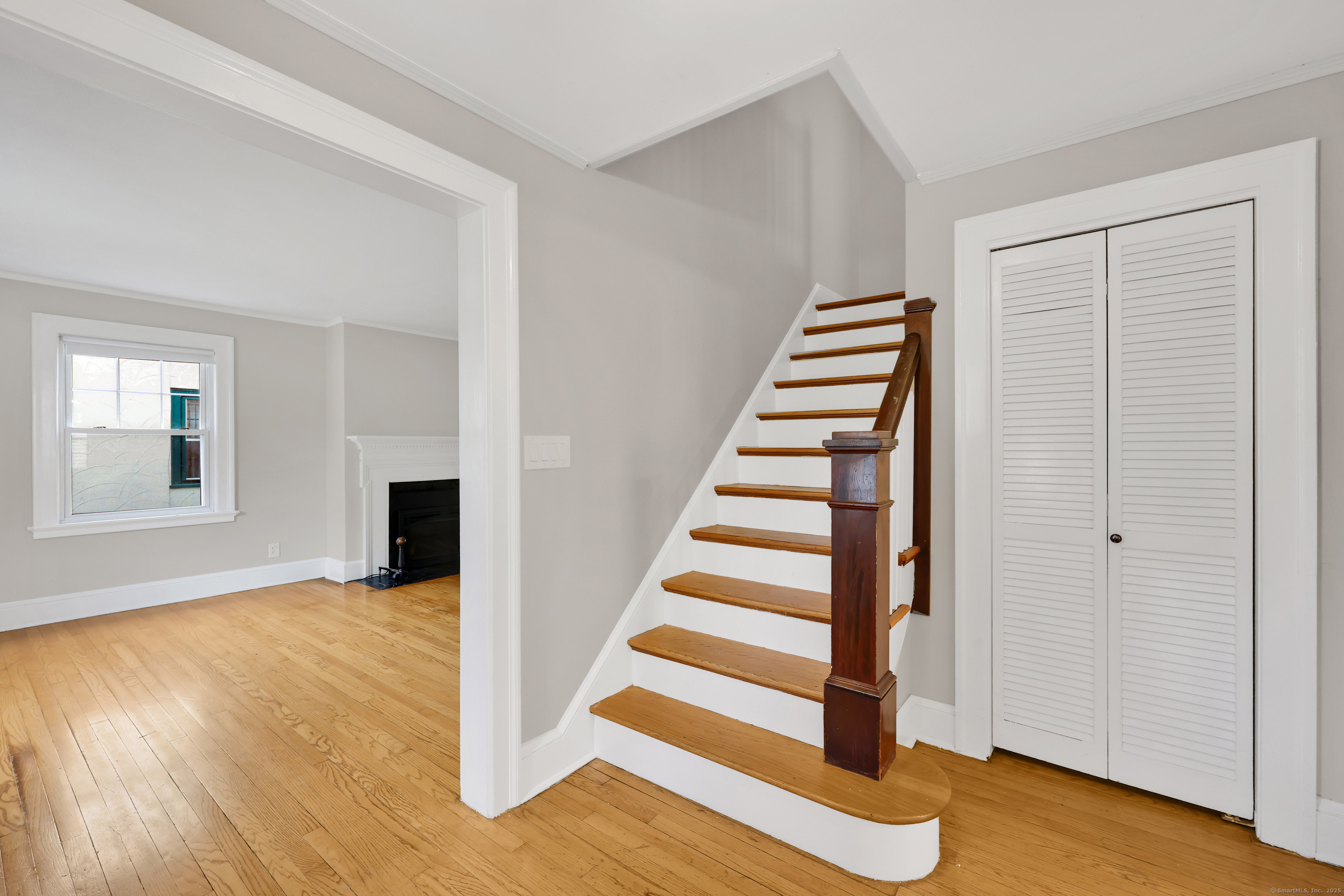 36 Meadowbrook Road