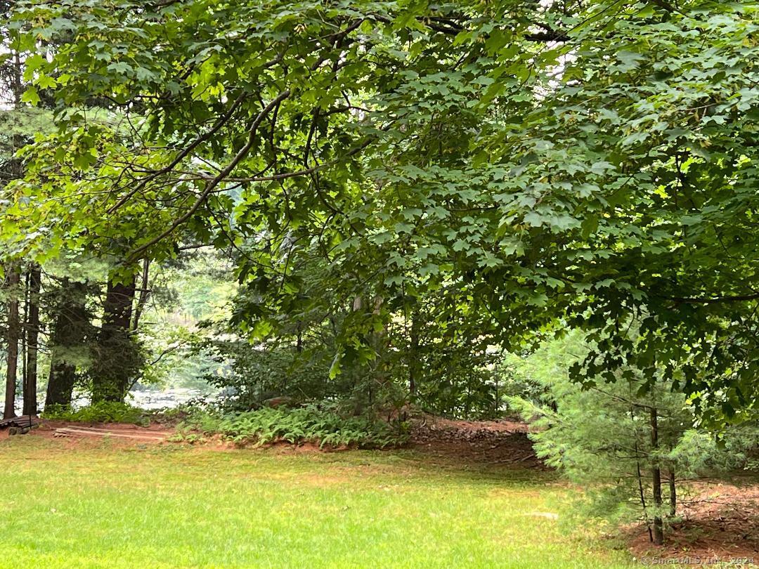 25 Josephine Way, Tolland, Connecticut image 5