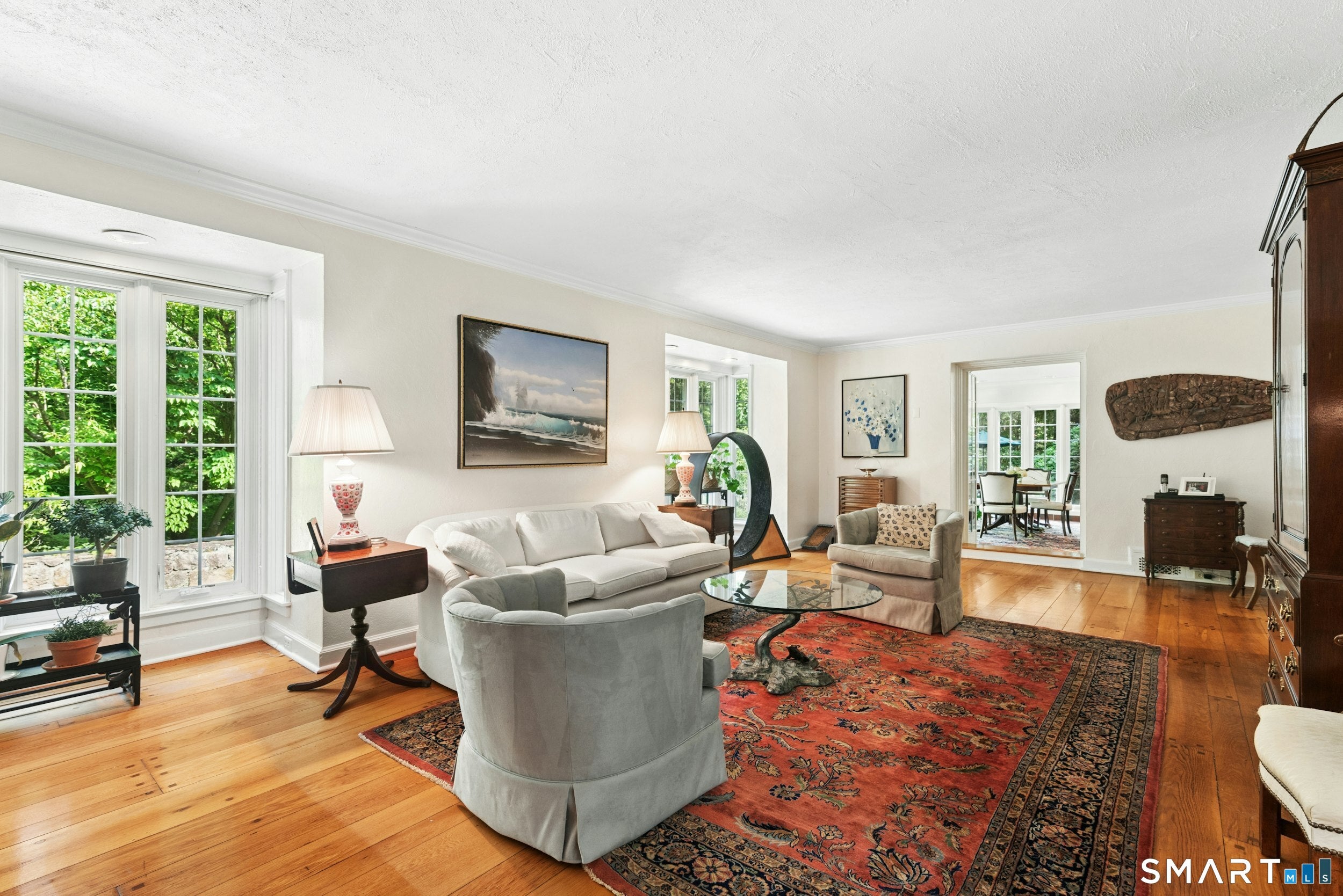 76 Peaceable Street