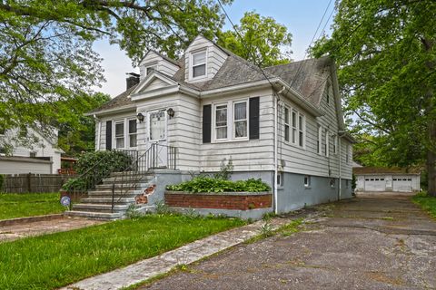 MLS: 24095127