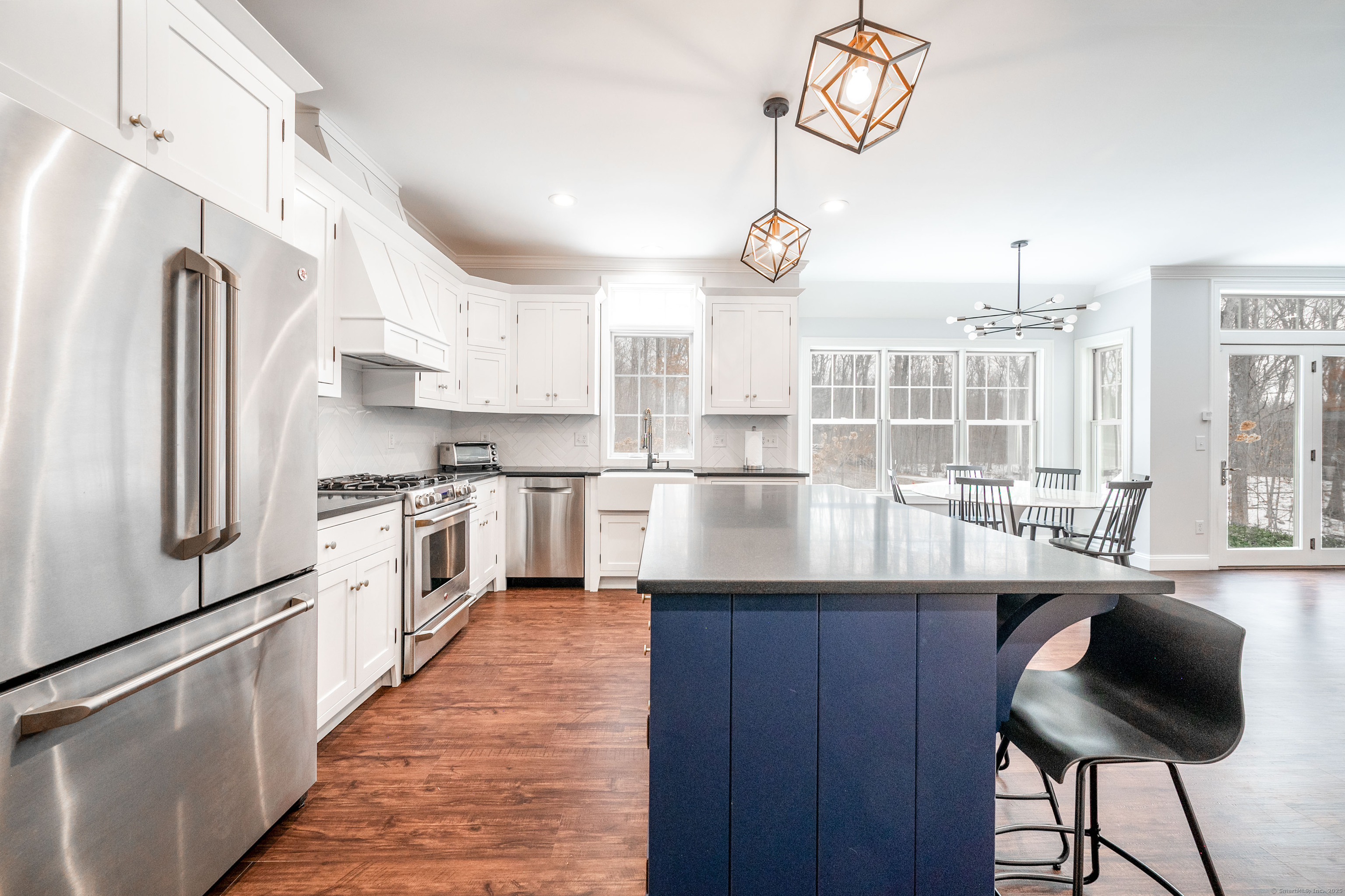 102 Quanopaug Trail, Woodbury, Connecticut image 4